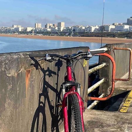 Comfortable Flat Close To The Beach Brighton Екстериор снимка