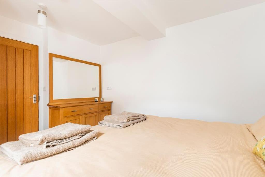 Comfortable Flat Close To The Beach Brighton Екстериор снимка